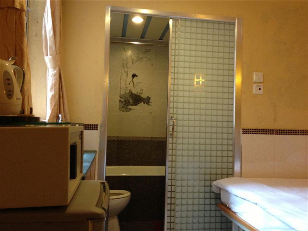 Rent-A-Room ฮ่องกง ภายนอก รูปภาพ