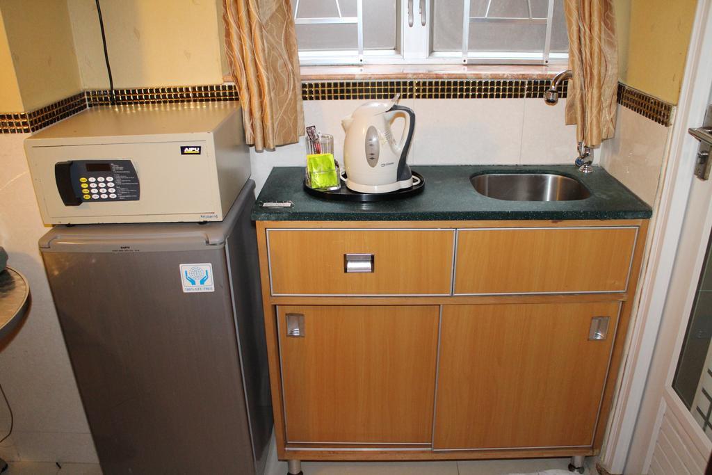 Rent-A-Room ฮ่องกง ภายนอก รูปภาพ